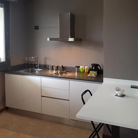Airport Orio Studio Apartment Бергамо Екстериор снимка