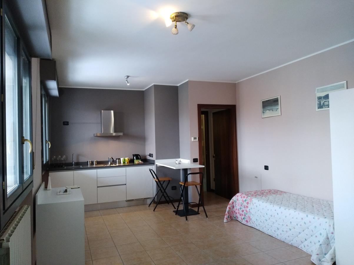 Airport Orio Studio Apartment Бергамо Екстериор снимка
